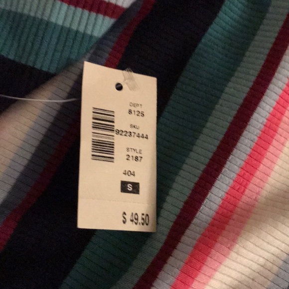 Dress - Picture 5 of 5